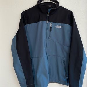 Rain Jacket NORTHFACE. !Never Worn!